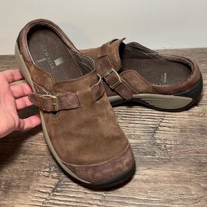 Merrell Encore Buckle Brown Suede Leather Strap Mules Shoes  Women Size 9.5